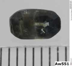 Foto von Korund (Saphir) (NHMW-MIN-Aw551)